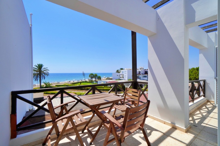 724750-apartment-for-sale-in-meneou_full