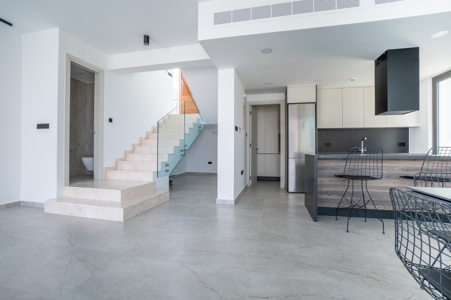 724855-detached-villa-for-sale-in-chloraka_full