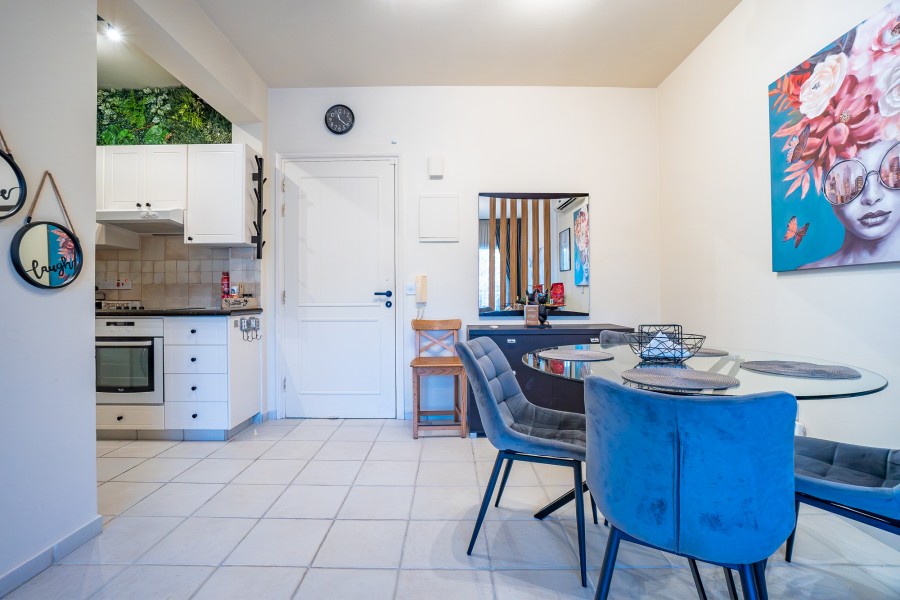 727118-apartment-for-sale-in-kato-paphos_full