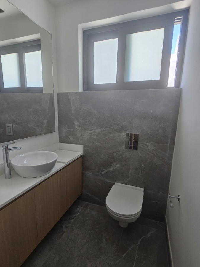 728492-penthouse-for-sale-in-neapolis_full