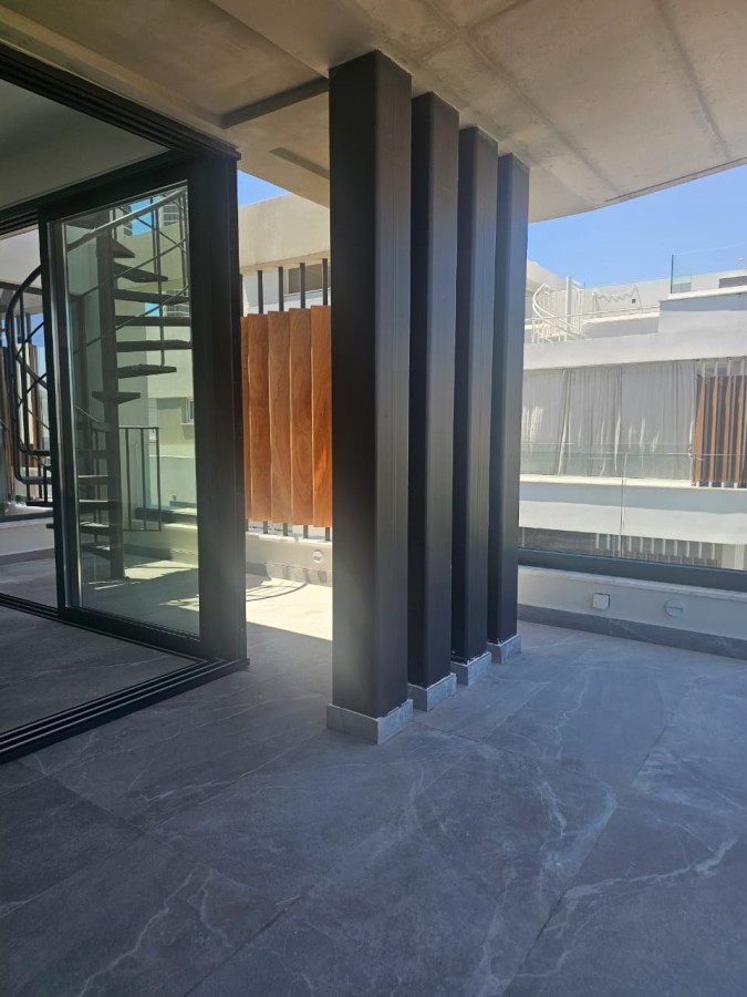 728493-penthouse-for-sale-in-neapolis_full