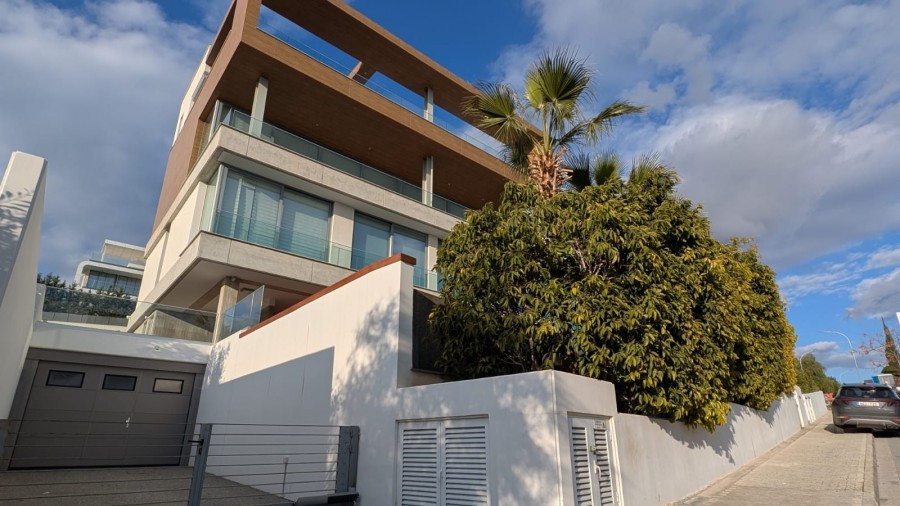 733760-detached-villa-for-sale-in-select-location_full