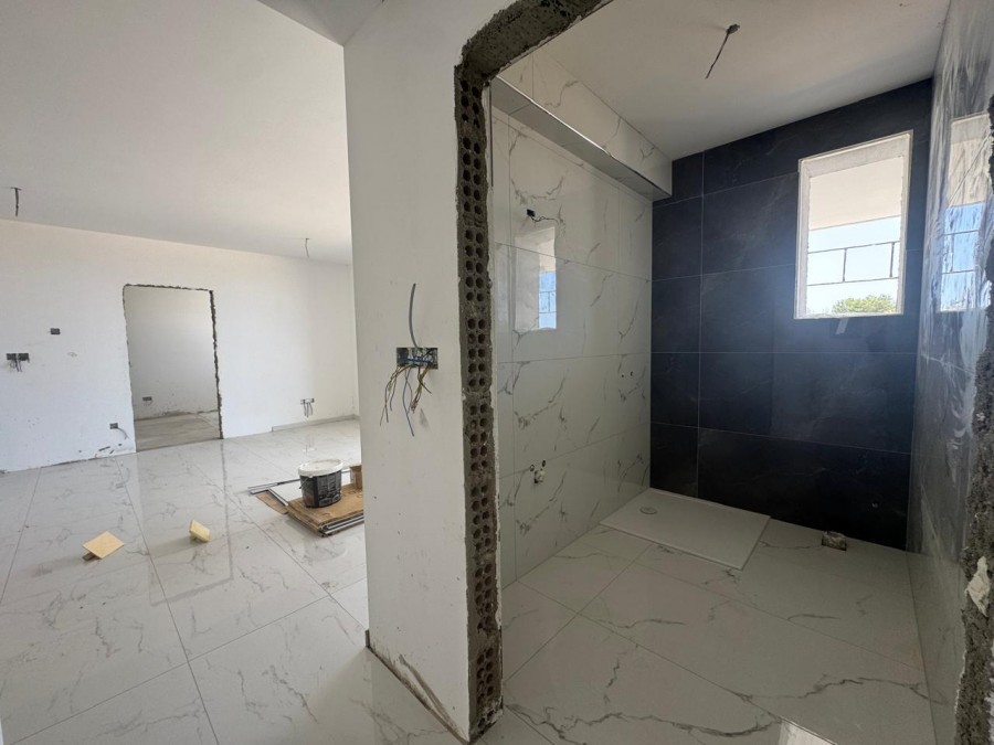 735515-apartment-for-sale-in-panthea_full