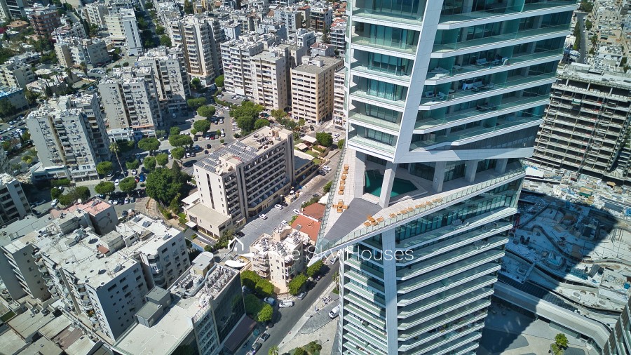 735787-high-rise-apartment-for-sale-in-neapolis_full