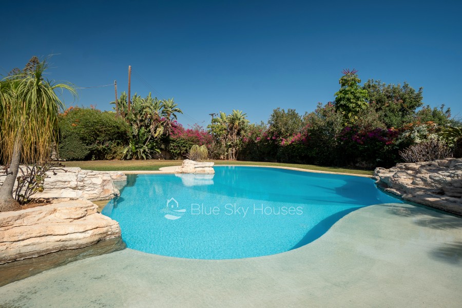 737588-detached-villa-for-sale-in-parekklisia_full