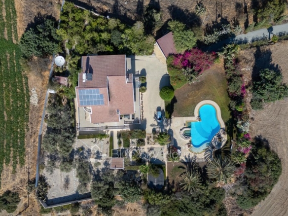 738389 detached villa for sale in parekklisia full