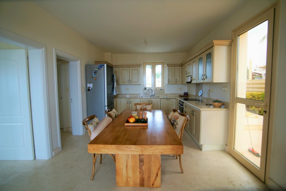 75138-detached-villa-for-sale-in-petridia_full