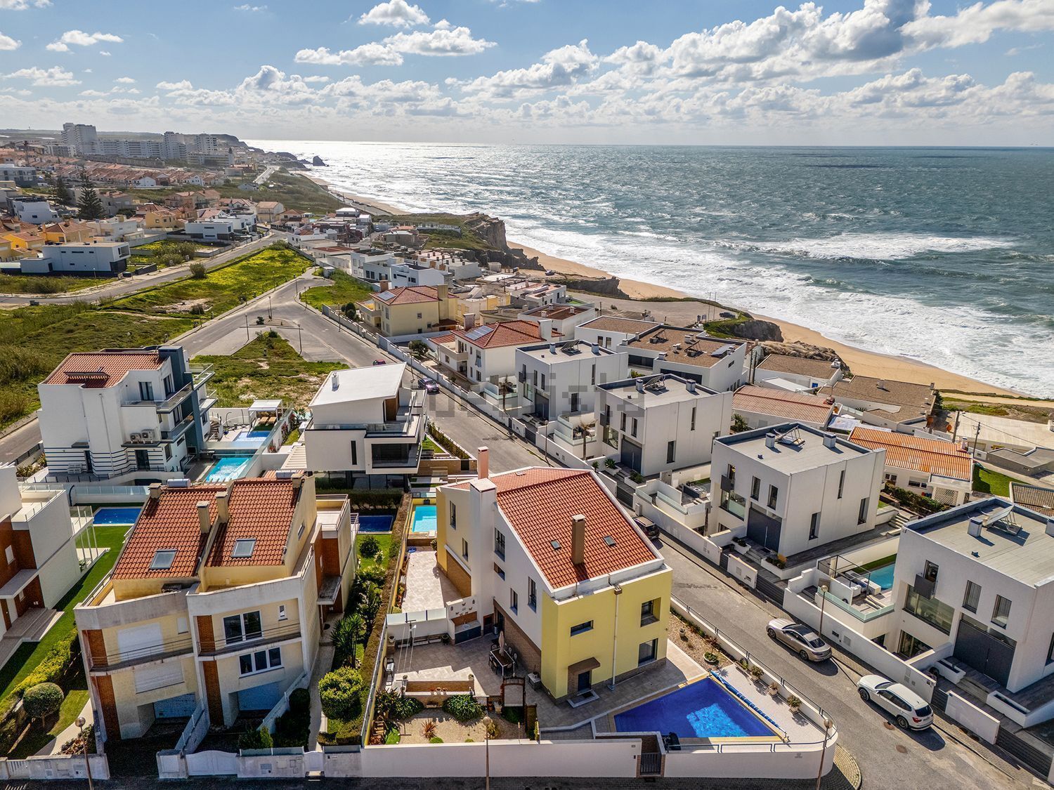 Luxury Santa Cruz Villas with Ocean Views Modern seaside villas in Santa Cruz near the beach, offering luxury living and stunning ocean vistas.
