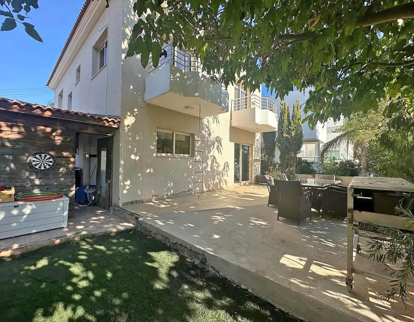 823d02e3c99c5a032c5da3ee1fe4a5f9-copy-large