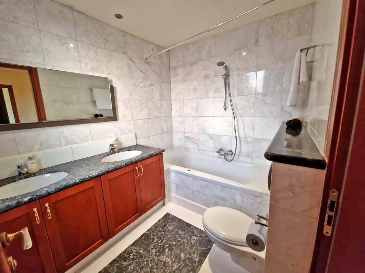 8734eb2e47a8d318ead09892bf7867f3-copy-large