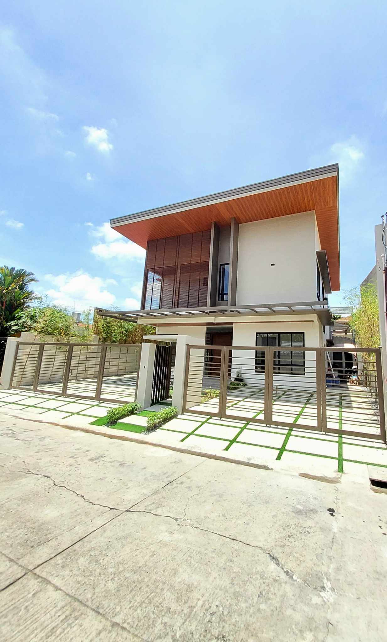 92652c2c-51f3-4d38-b7eb-540417d82031