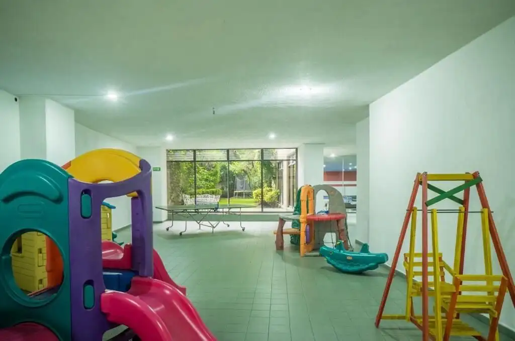 Bright indoor play area in a luxury Mexico City apartment.