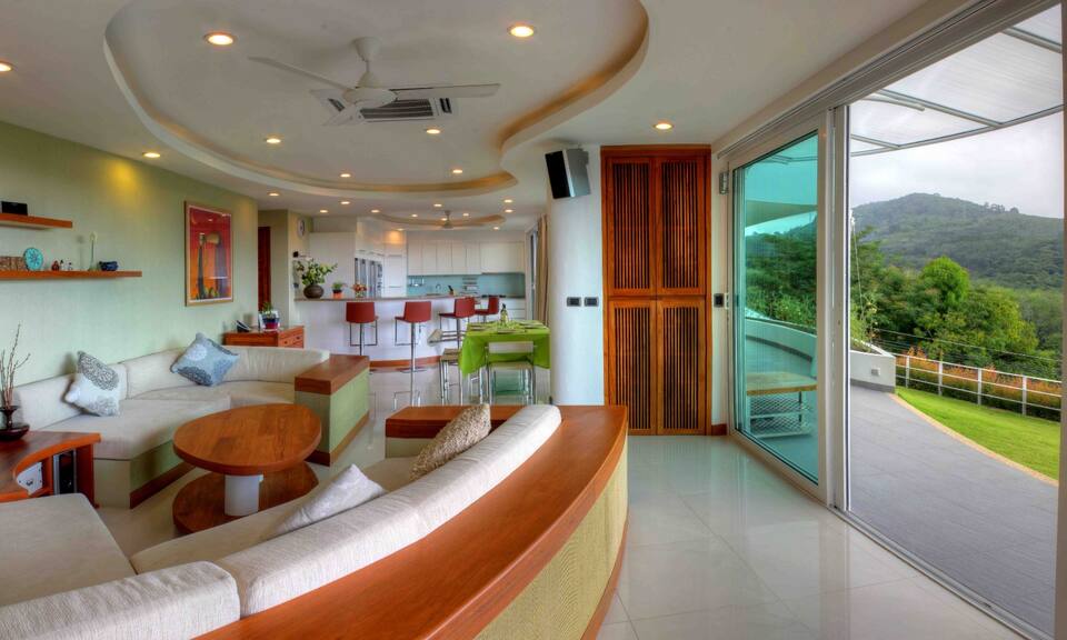 9de503a2-7cff-432b-8664-86322c53d5e2