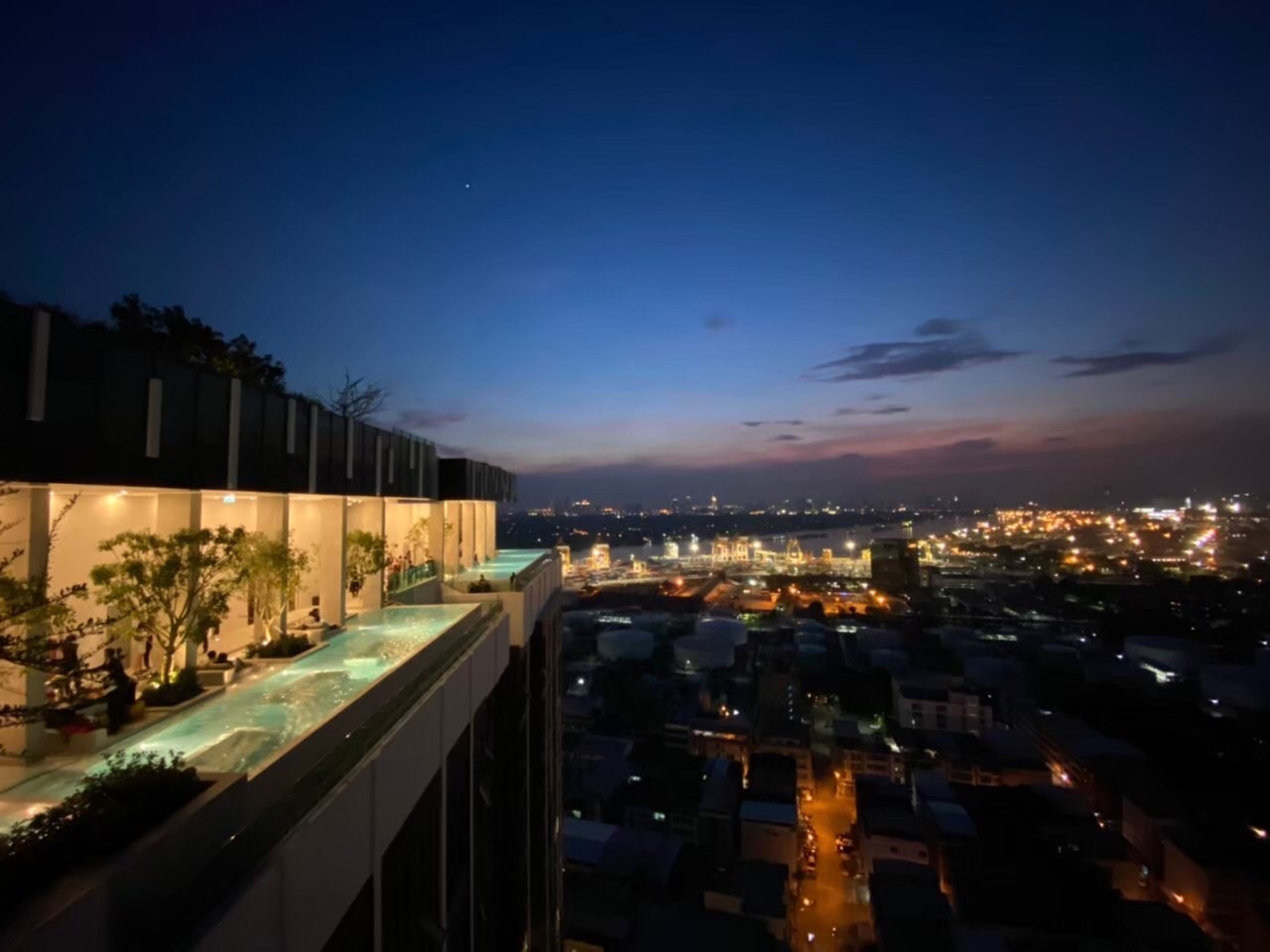 BA4F4C36-E6A5-4B52-AF10-52128761C50D