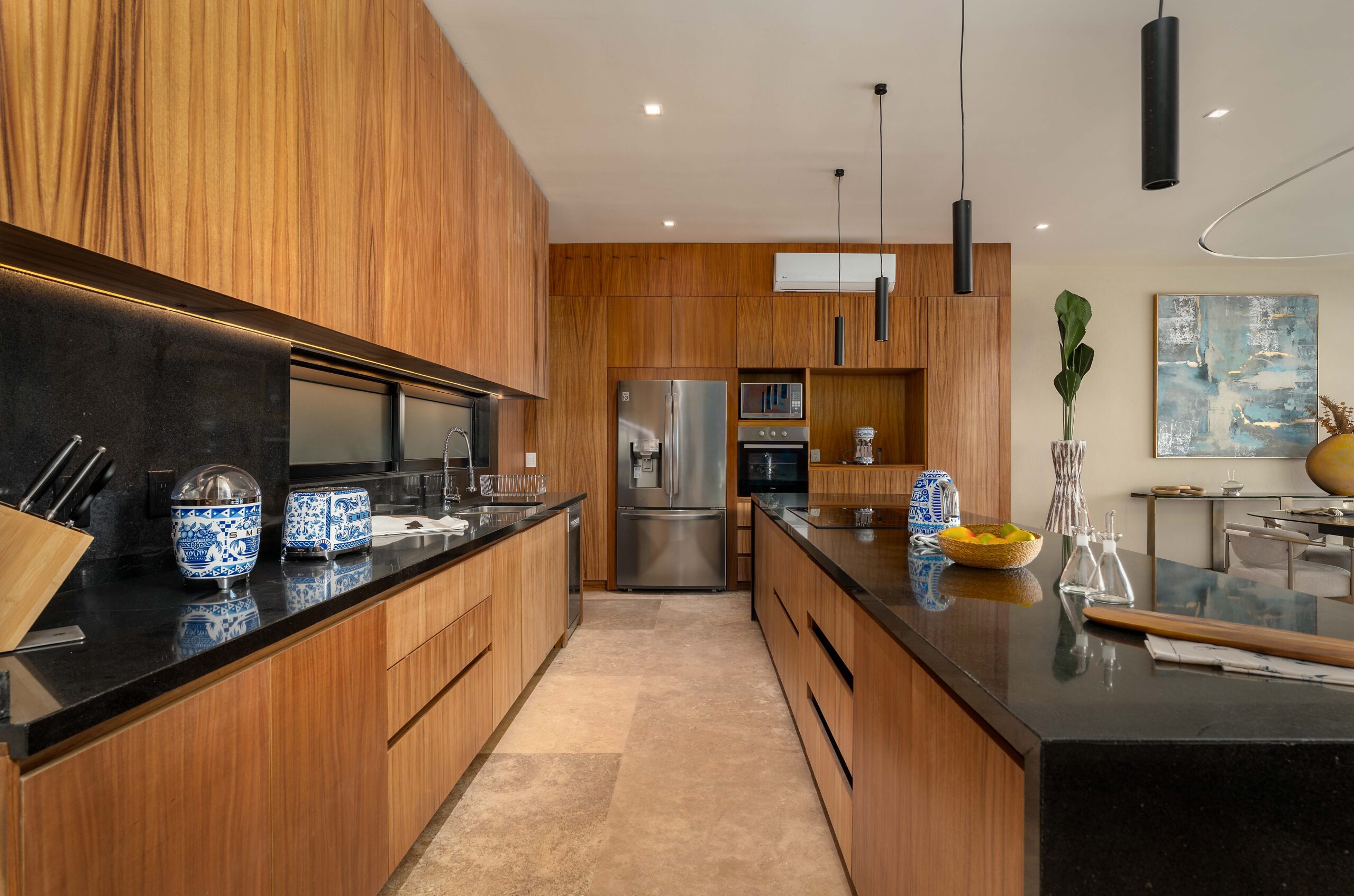 Bacaandara-Showroom-3-scaled-1