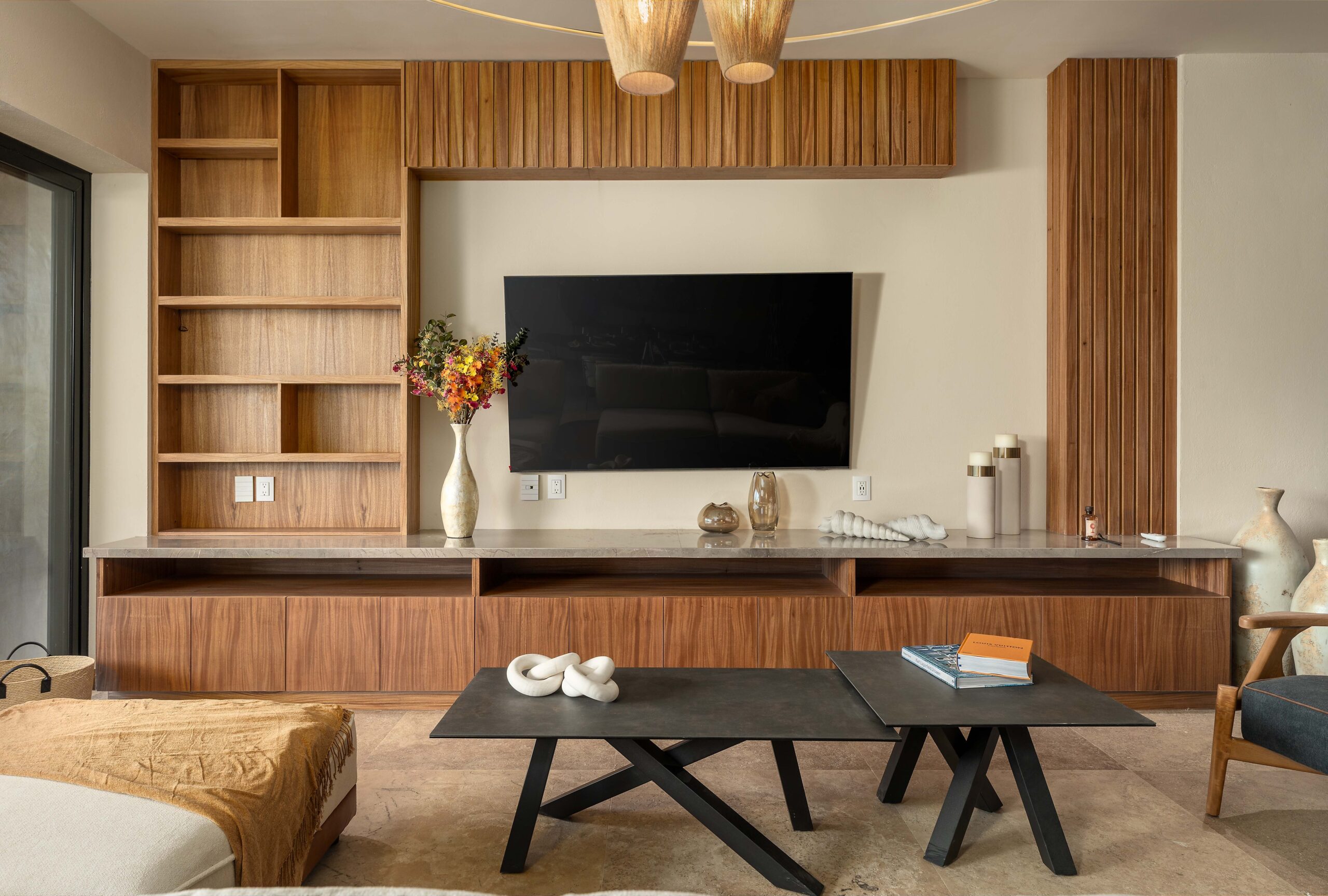 Bacaandara-Showroom-8-scaled-1