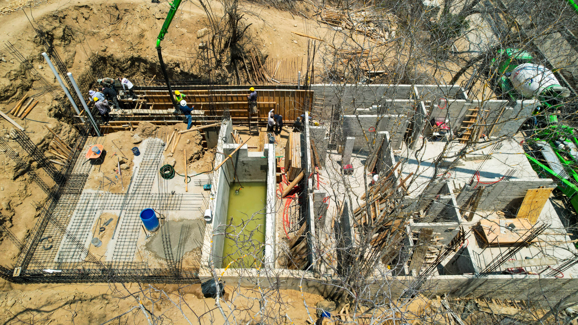 Biaani-Construction-April-Studio-2