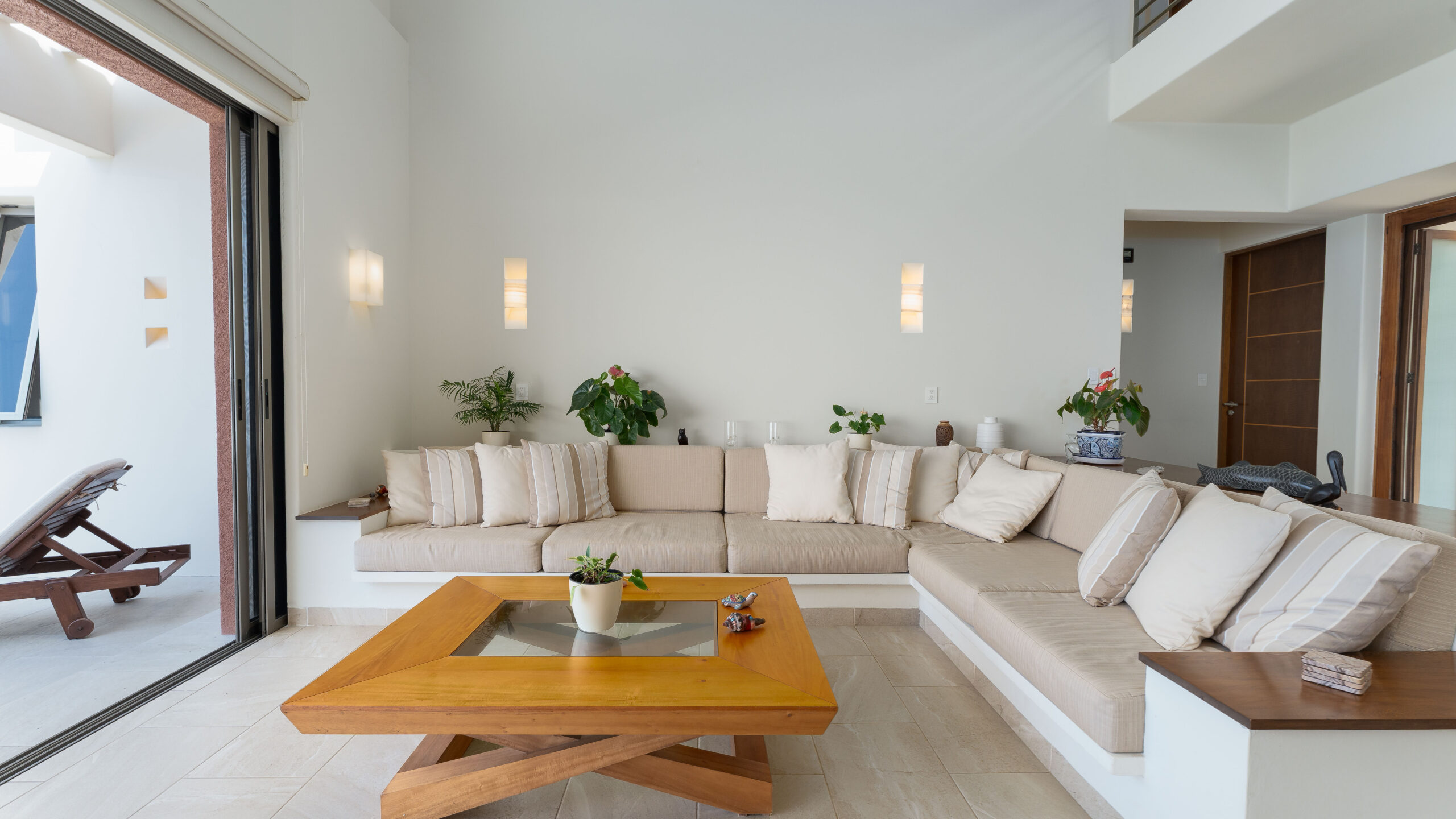 Conchita-V2-Web-25-scaled-1