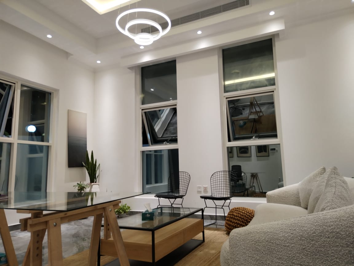 DK7g4p14aeal8ODSgyvWQUrsds-2