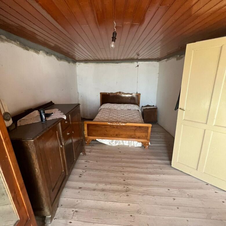 Interior view of a bedroom in a charming house in Taboada Galicia.