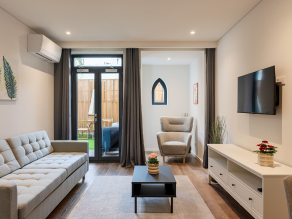 ID20255c01 0000 0500 0000 000014008ed1