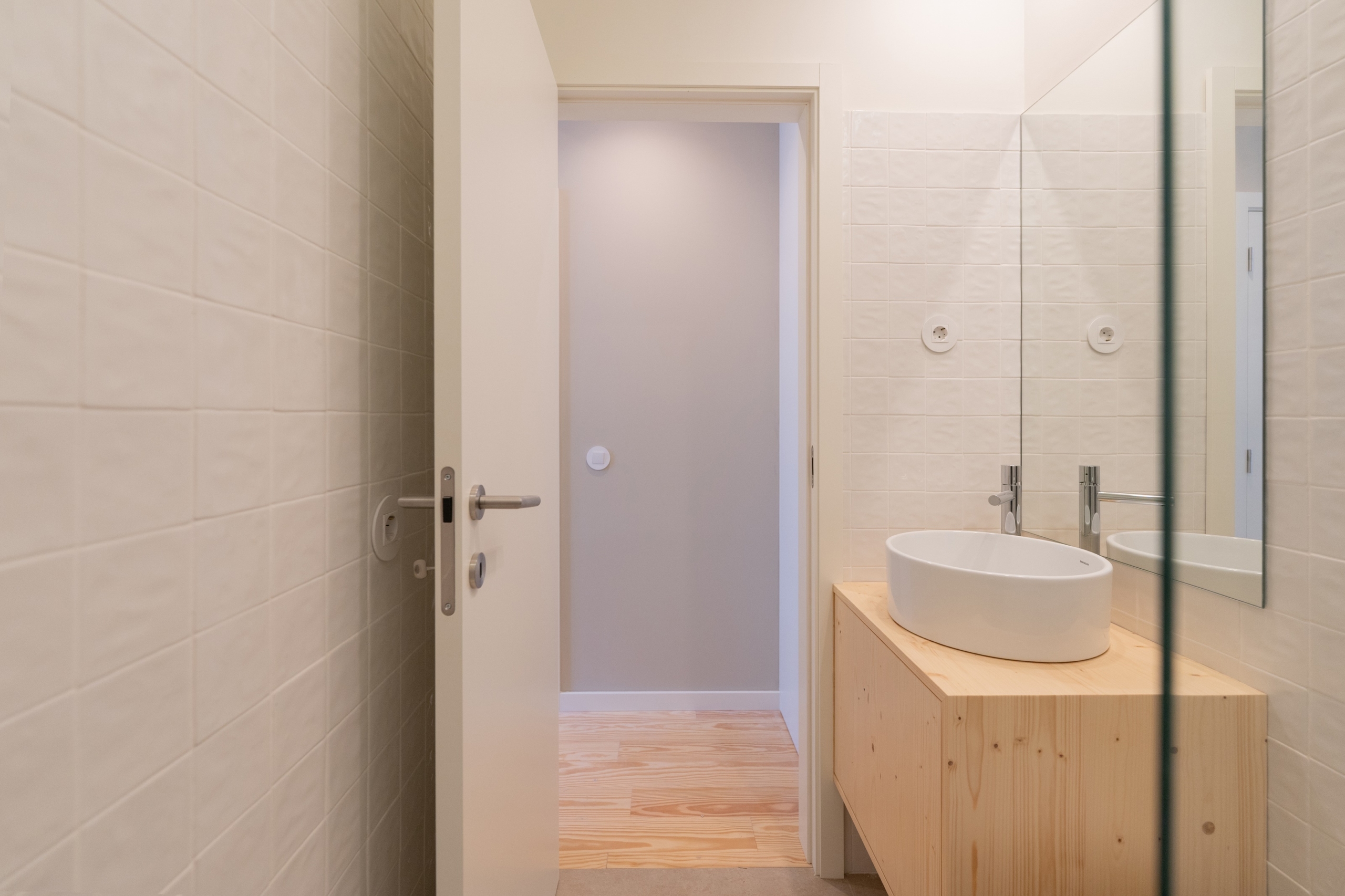 ID5bf97601-0000-0500-0000-00001441bb69-scaled