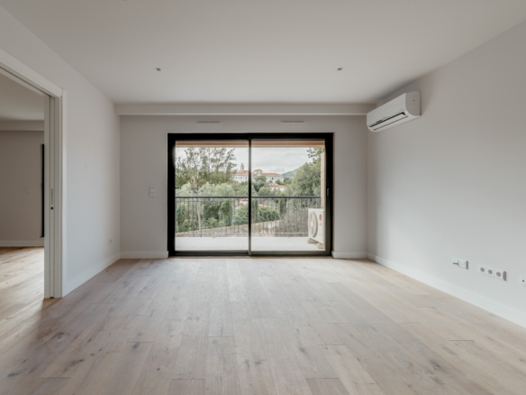 ID7db05f01 0000 0500 0000 00001631ee80