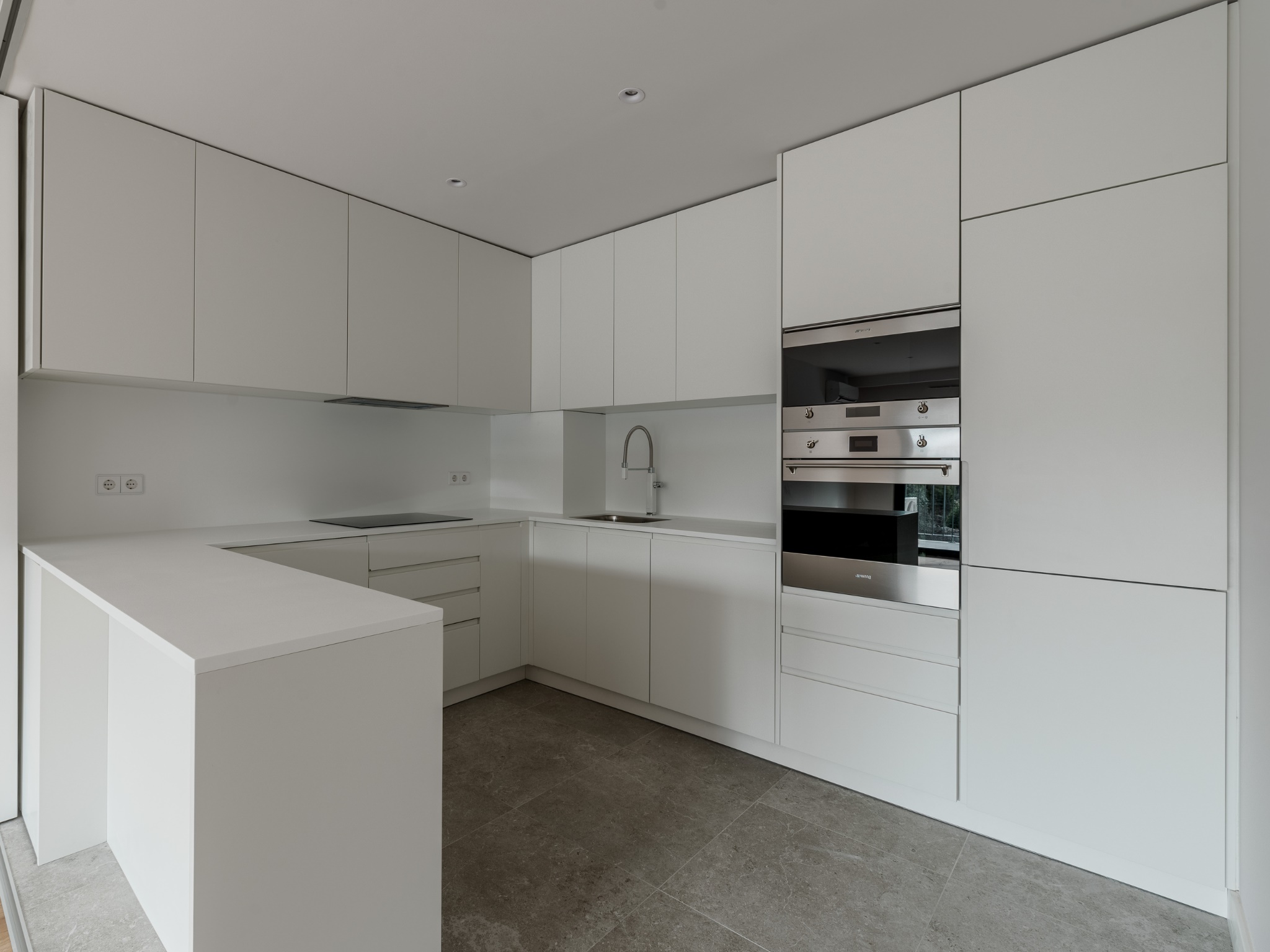 ID7db05f01-0000-0500-0000-00001631ee85