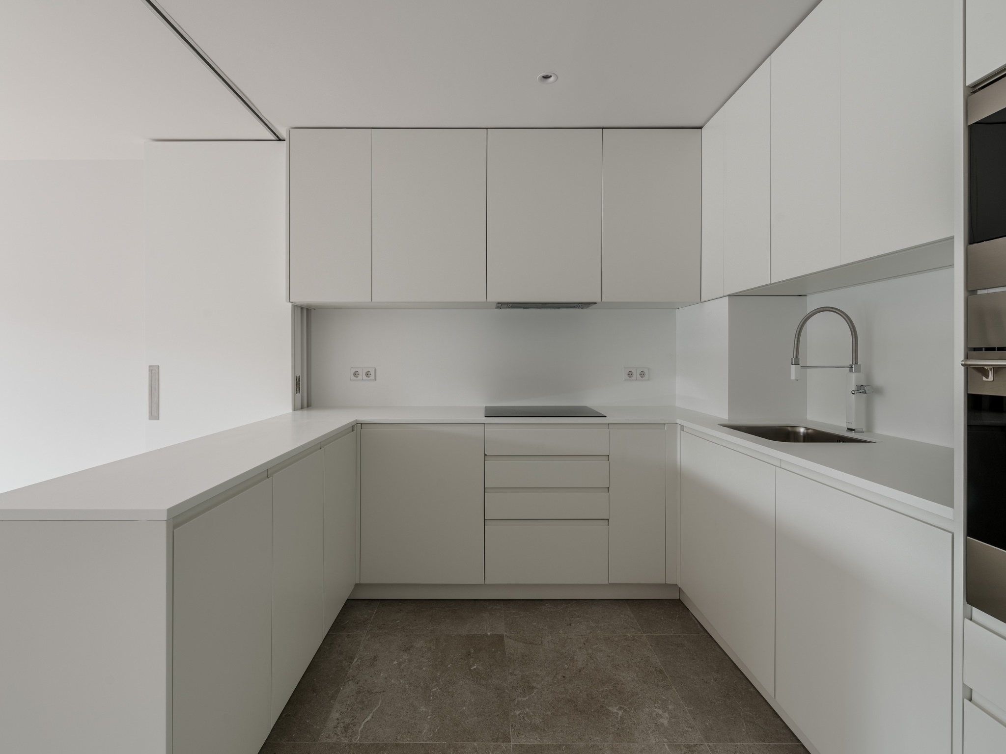 ID7db05f01-0000-0500-0000-00001631ee90