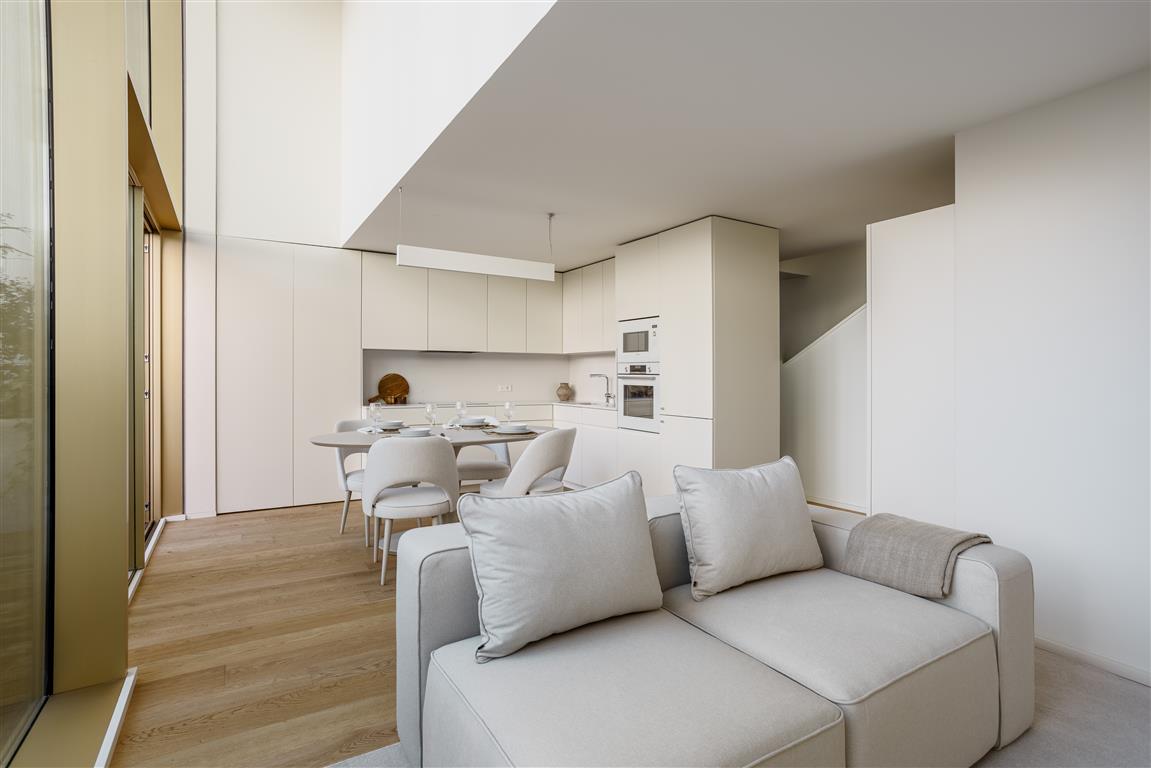 ID91f66001-0000-0500-0000-000015b18c30