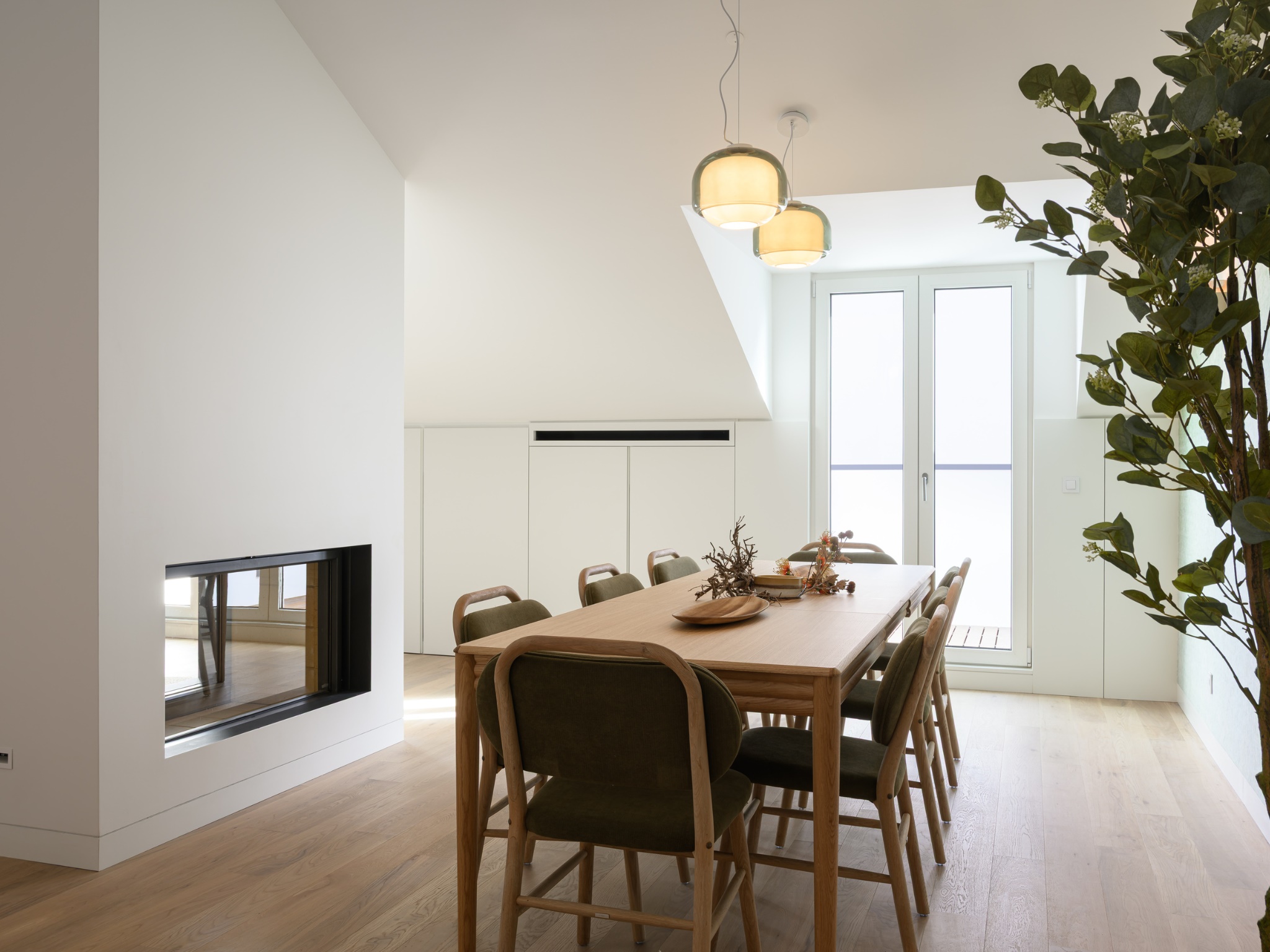 IDb2148d01-0000-0500-0000-000016af9e94