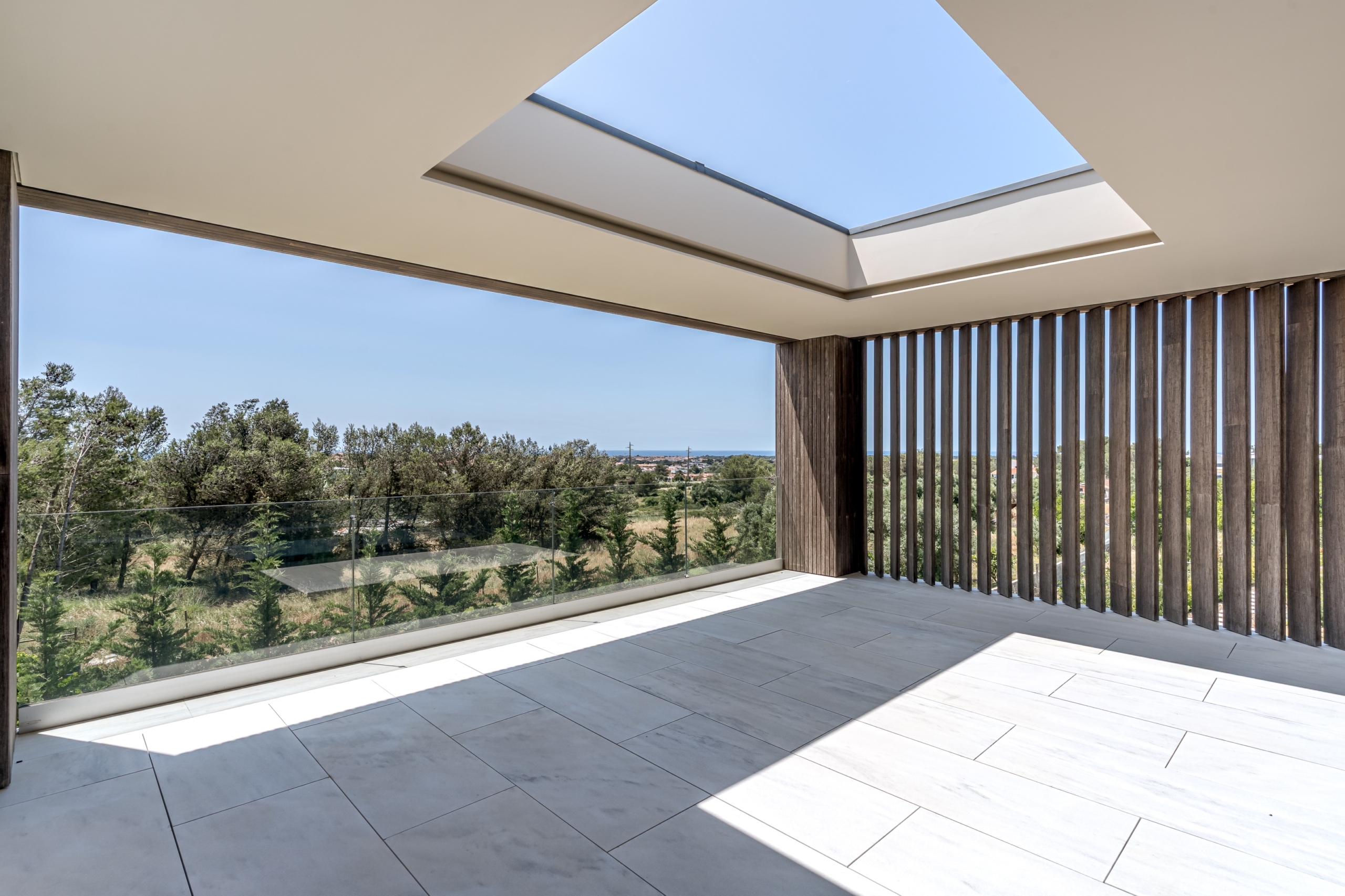 IDcec46c01-0000-0500-0000-000015ce895b-scaled