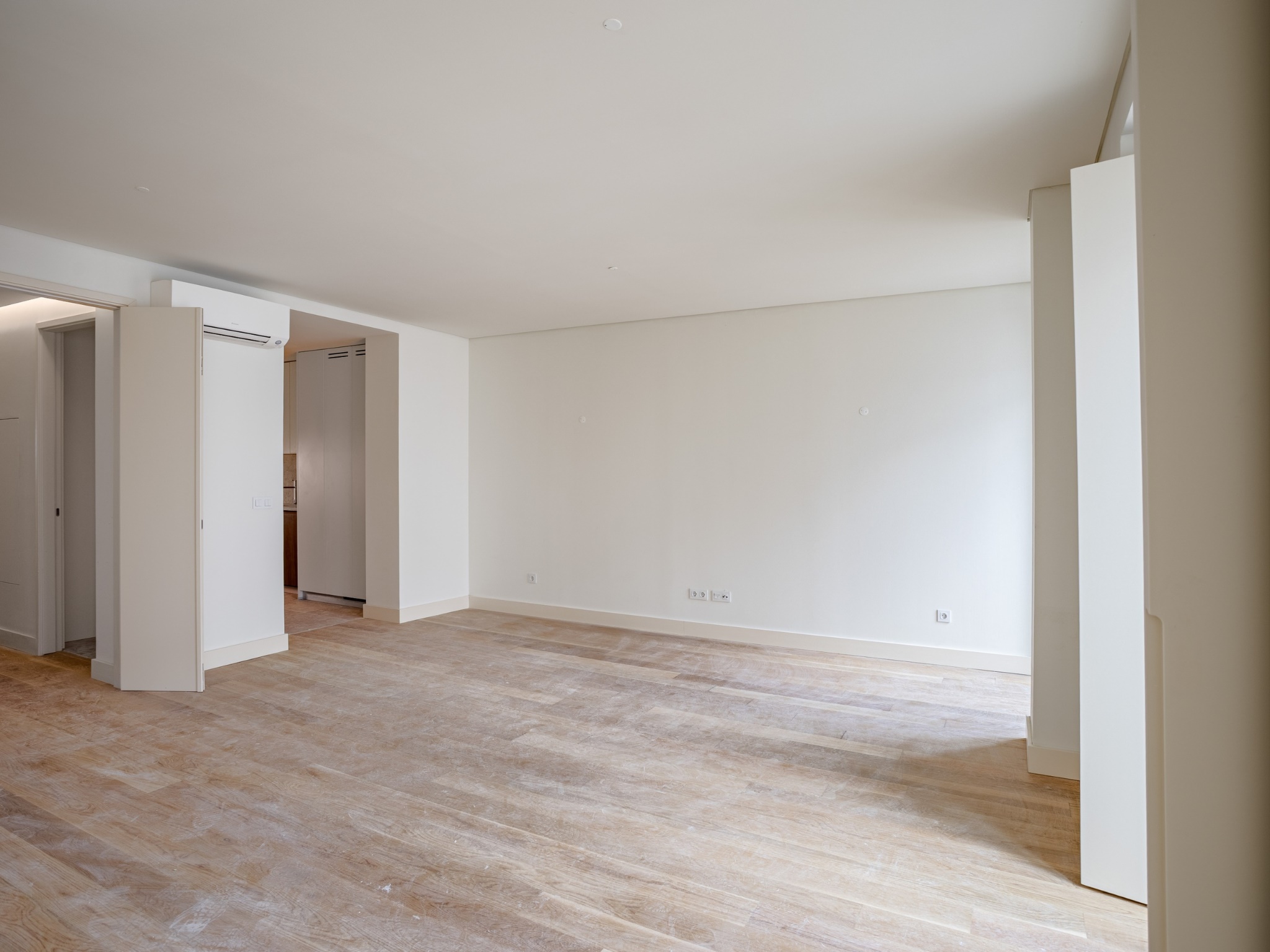 IDd8dd9401-0000-0500-0000-000016f0c9b0