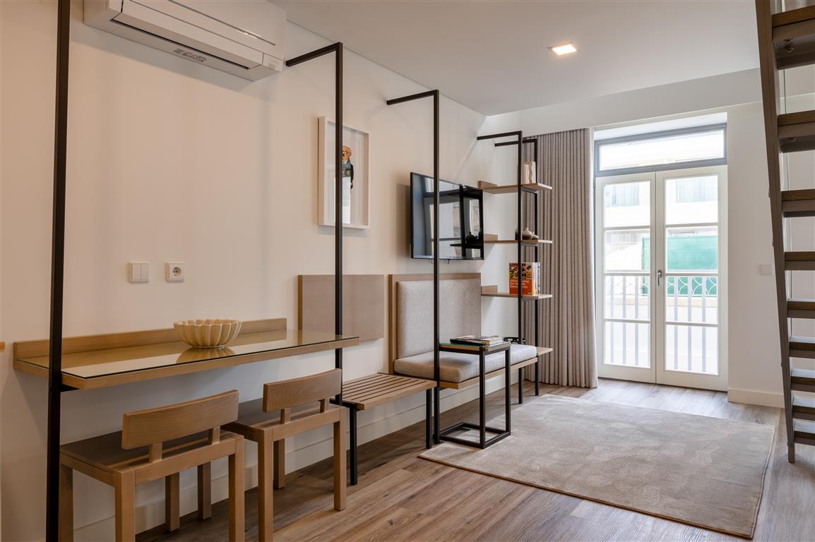 IDe56e4401-0000-0500-0000-0000136c8ad8