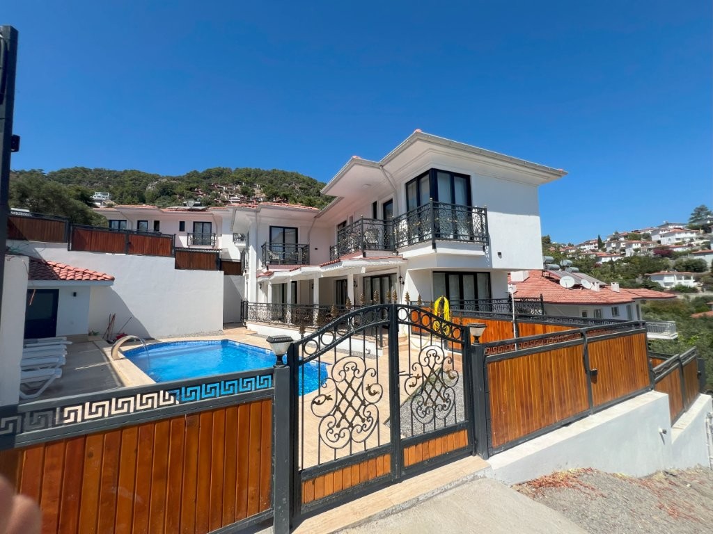 Luxury 6 Bed Villa For Sale in Sarigerme 1 IMG 3558