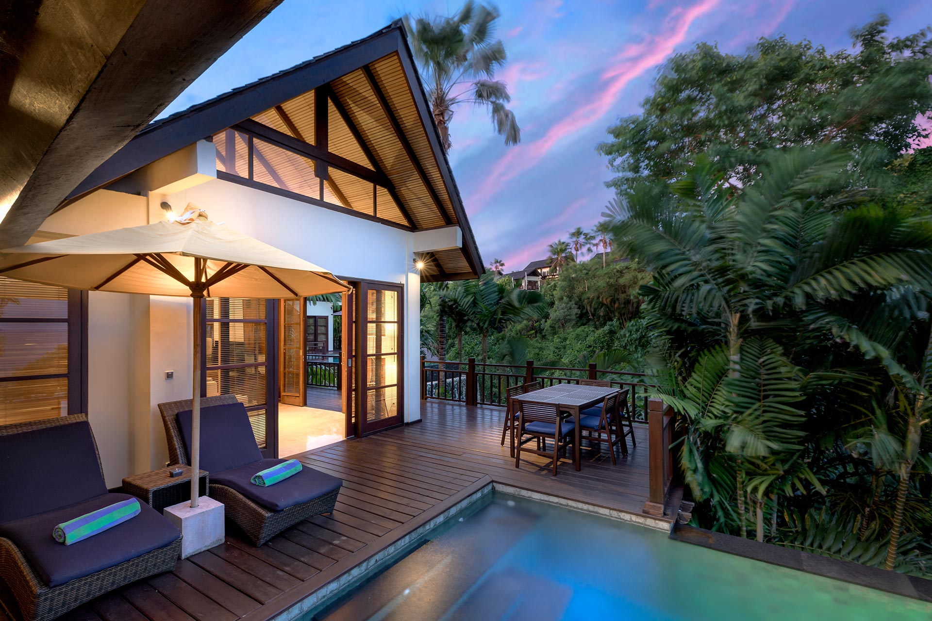 KarmaKandara12A-PoolAmbienceNight