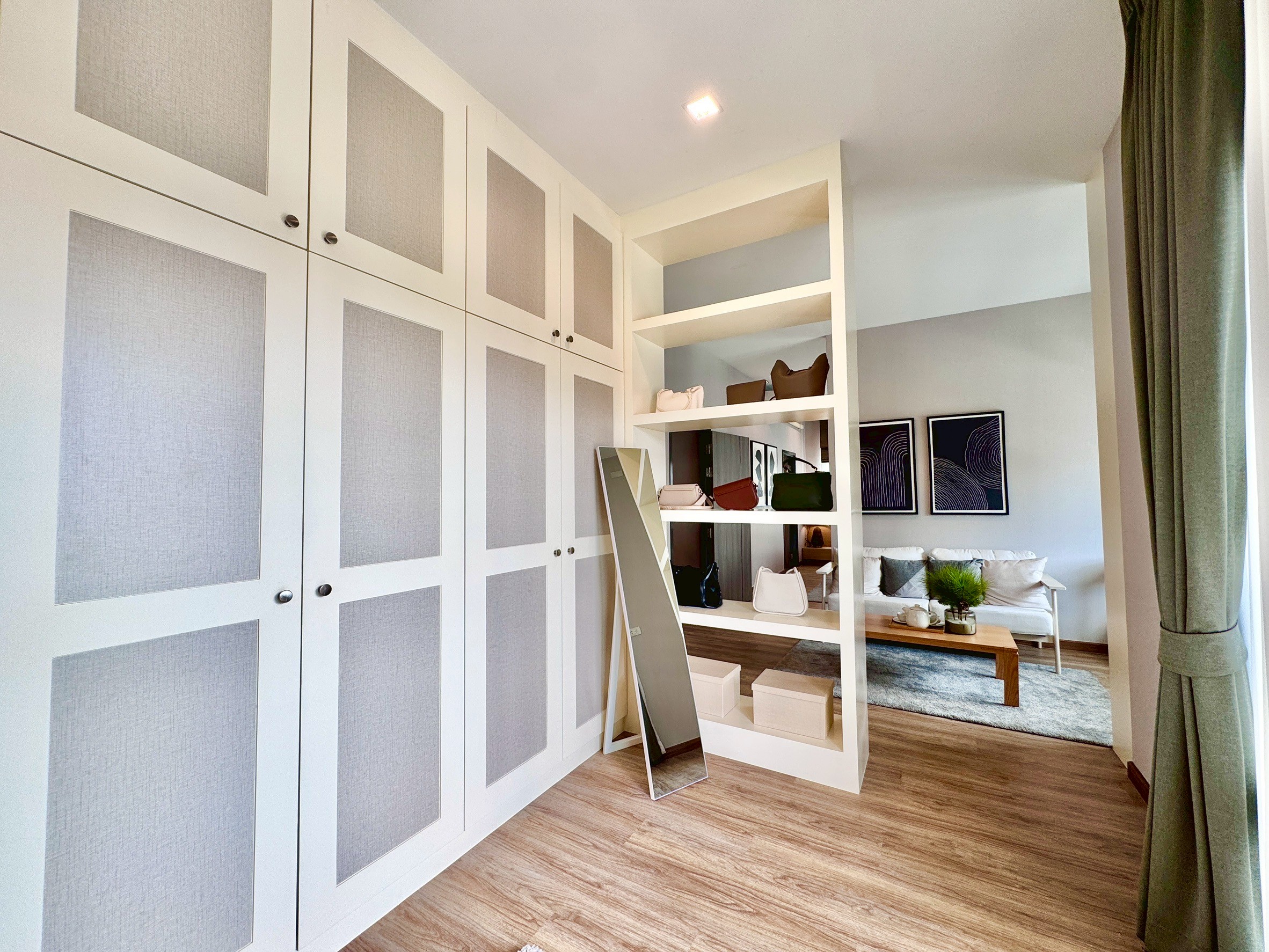 LINE_ALBUM_1092568-BE_250910_15