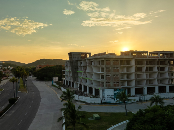 Meridian Sunset WEB 1000 scaled 1