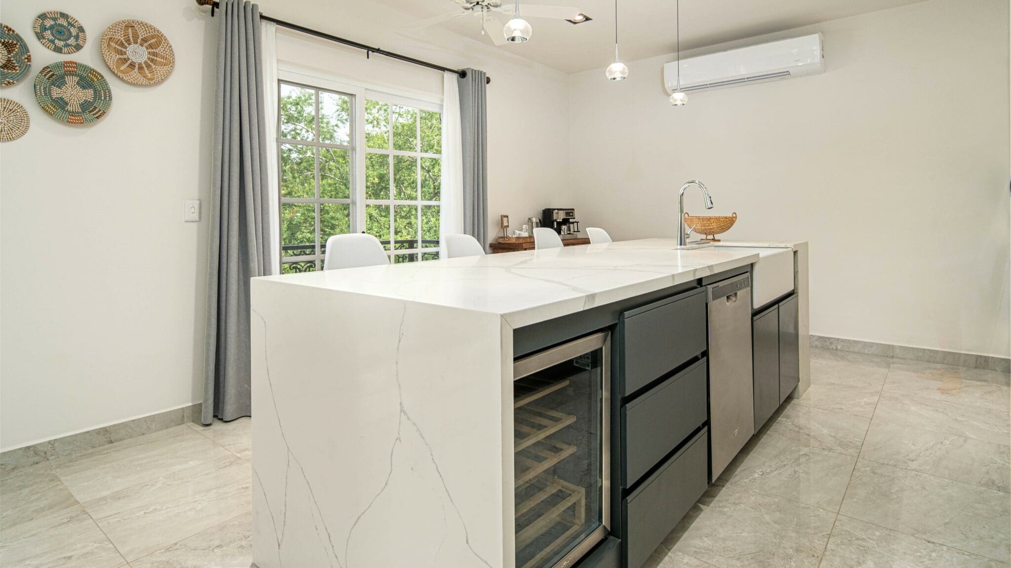 Palacio-2A-Listing-3-scaled-1