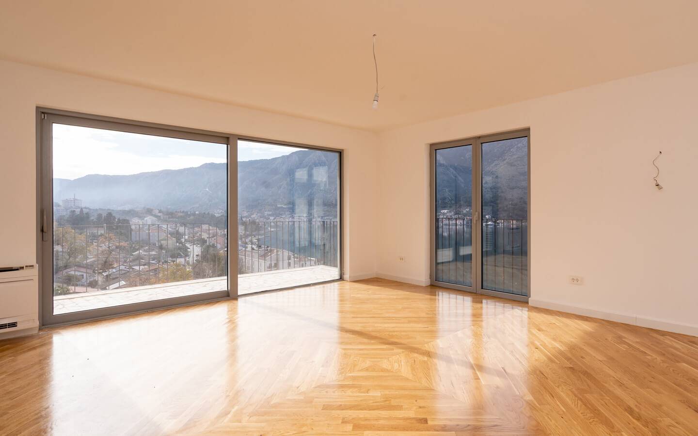 Penthouse-for-sale-in-the-residential-complex-in-Dobrota-in-Kotor-municipality-9