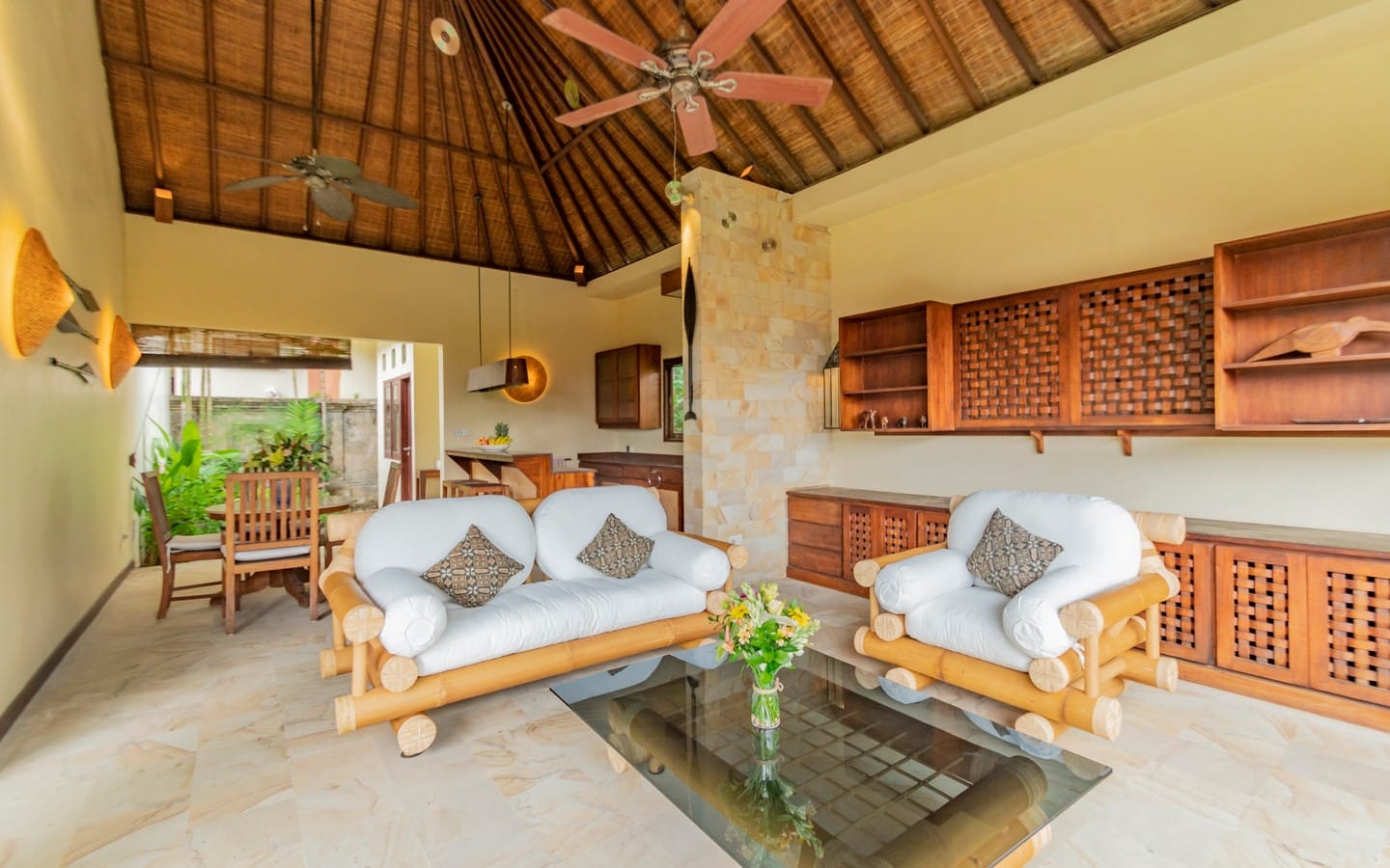 VTB Villa Sandat lviing room