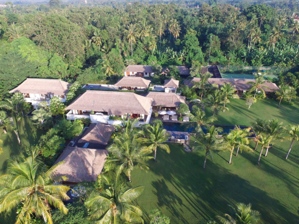 Picture Stunning aerial shot