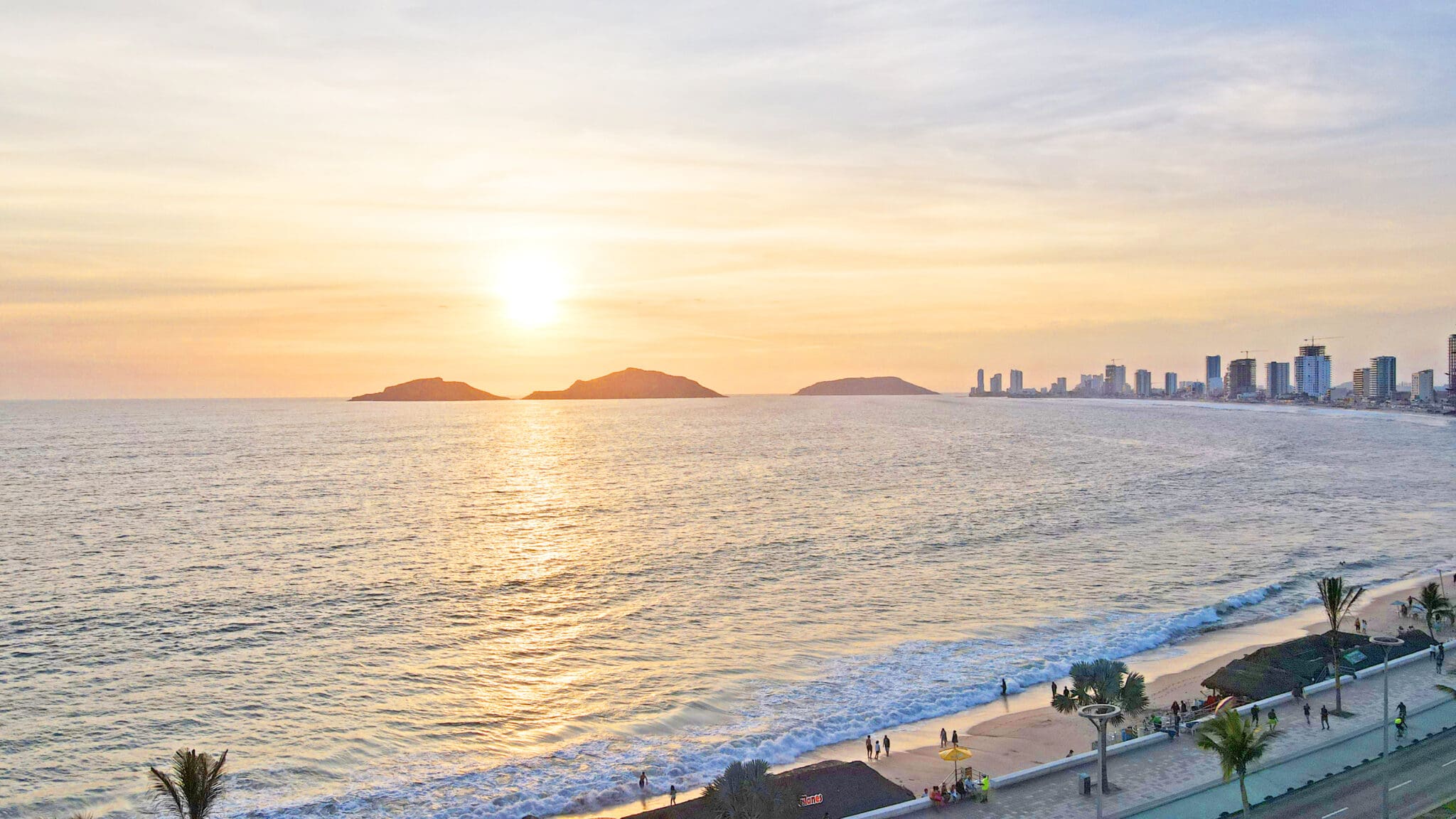 Praia-Location-Condo-Listing-13-scaled-1