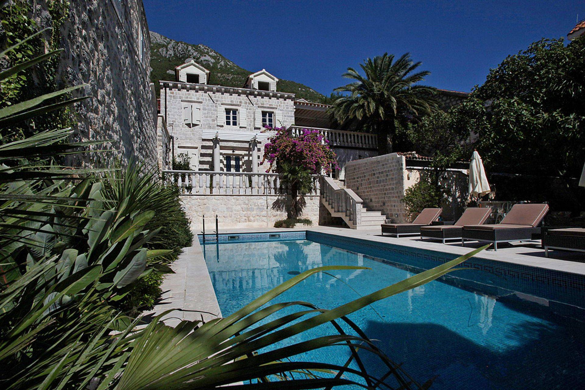 Renovated-old-stone-villa-in-Perast-Montenegro-5