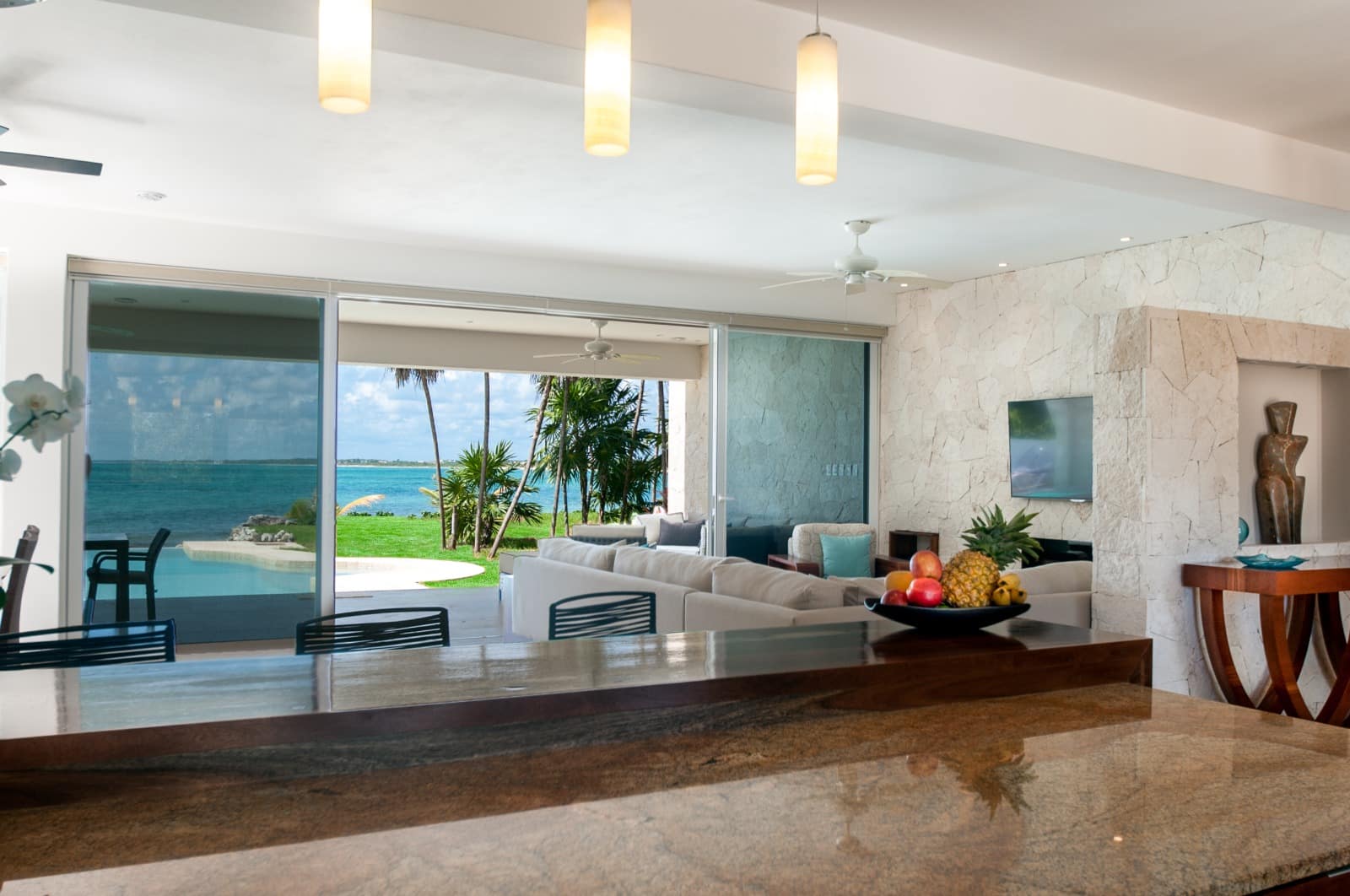 Tankah-Bay-3-Bed-Beachfront-House-2