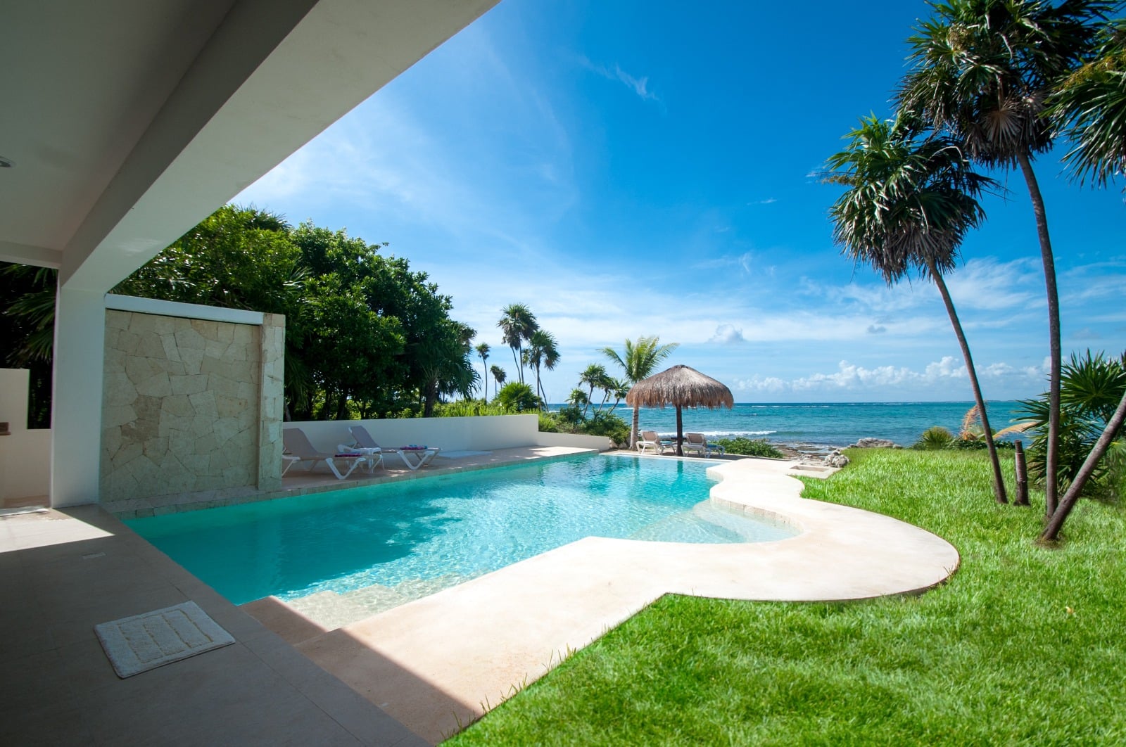 Tankah-Bay-3-Bed-Beachfront-House-9