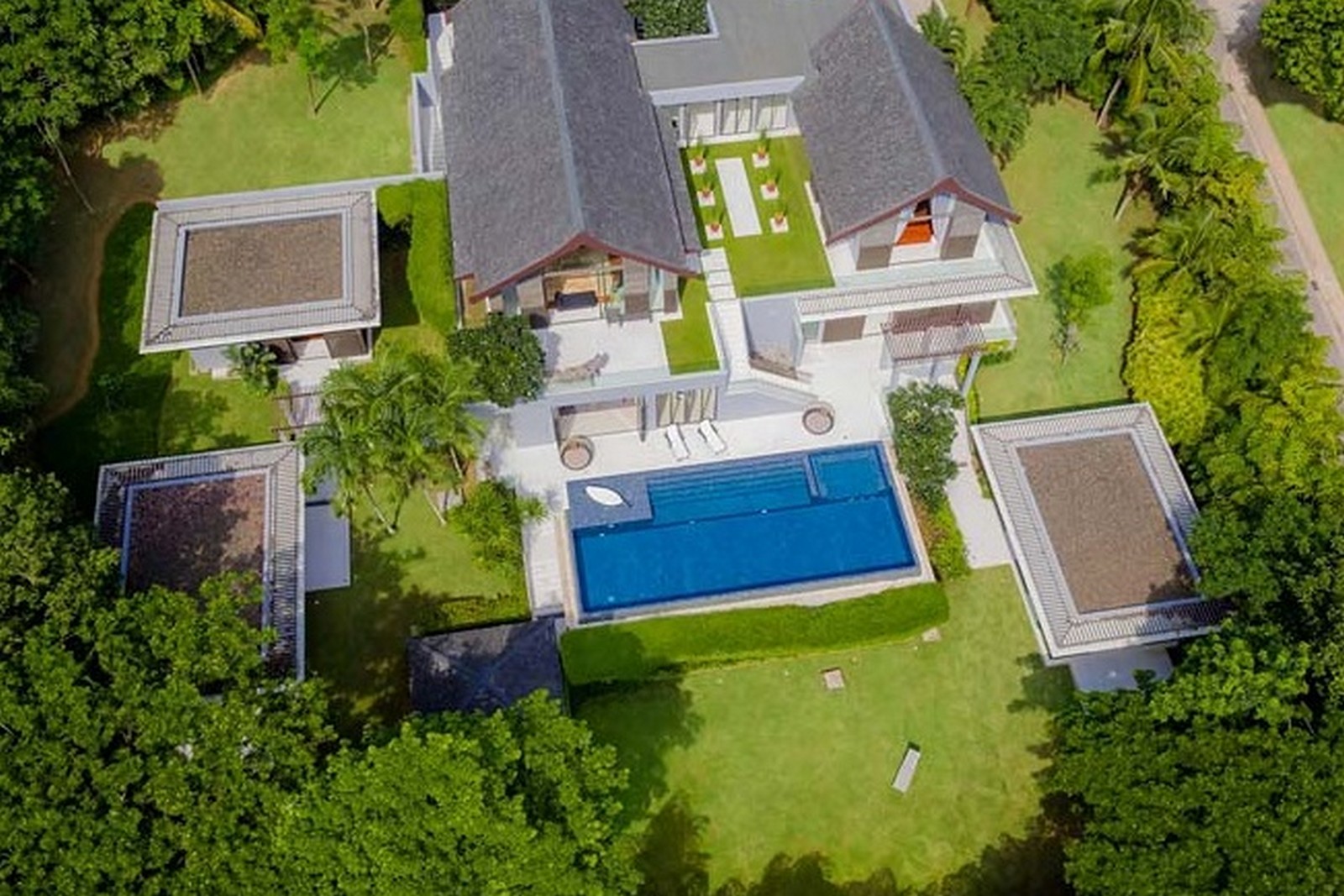 The-Cape-Residences-No.9_10