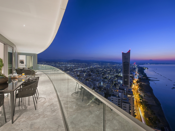 Trilogy 4 bed Show Apartment 18 1 45