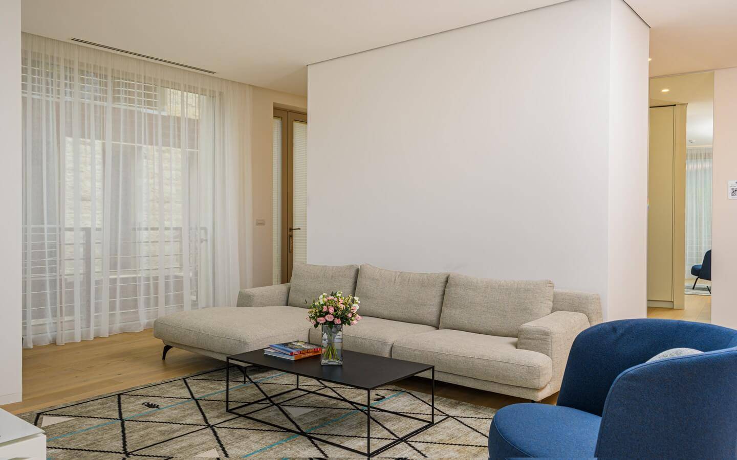 Two-Bedroom-Garden-Line-25A3-4