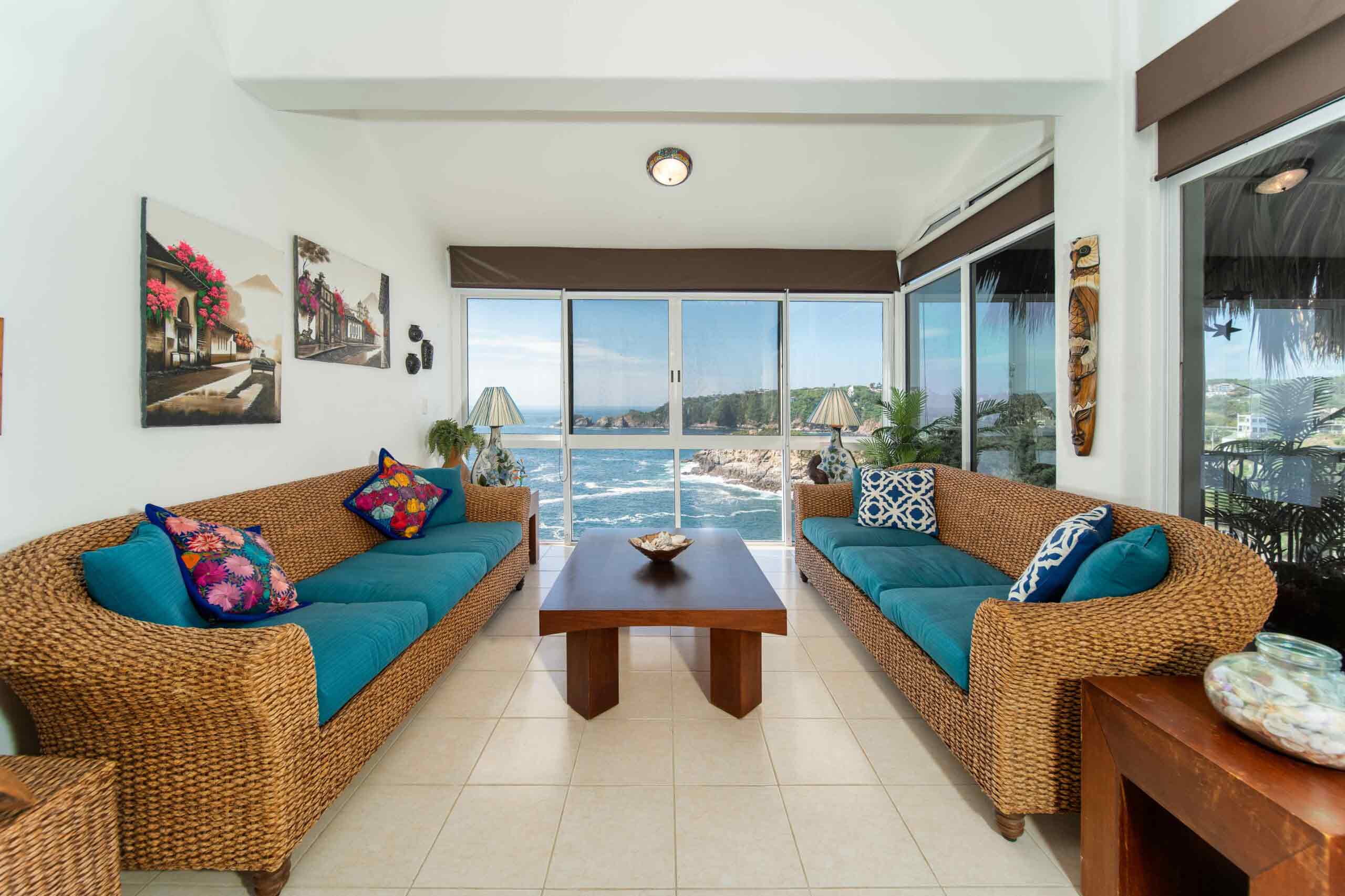 Viewpoint-307-WEB-24-scaled-comp